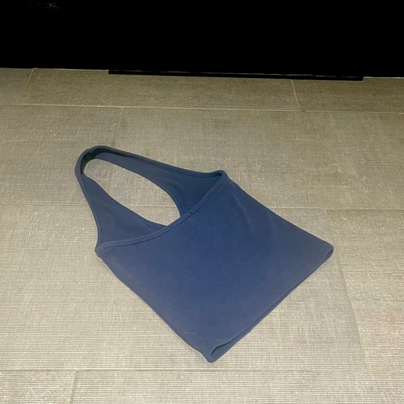 Halter Top - Picture 2 of 3